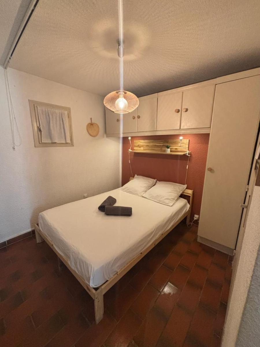 Appartement Au Coeur De Bandol Luaran gambar